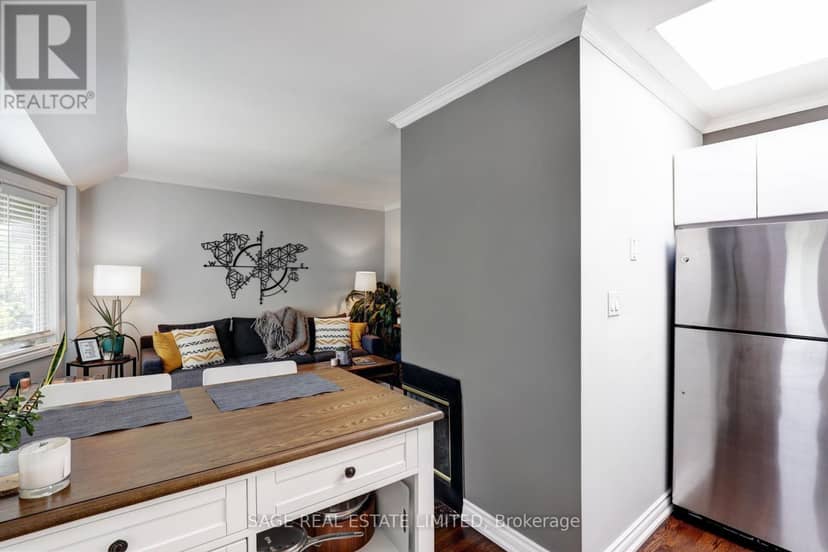 301 - 60 Kippendavie Avenue — photo 17 of 30