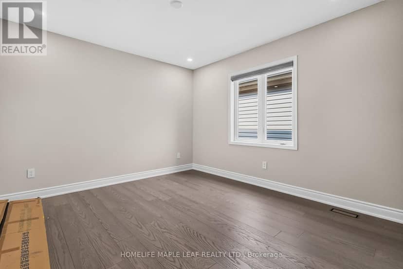 20 Wannamaker Crescent — photo 36 of 40