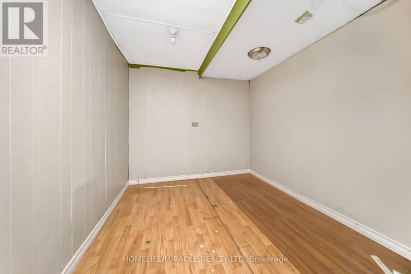 53 Burns Drive — photo 12 of 16