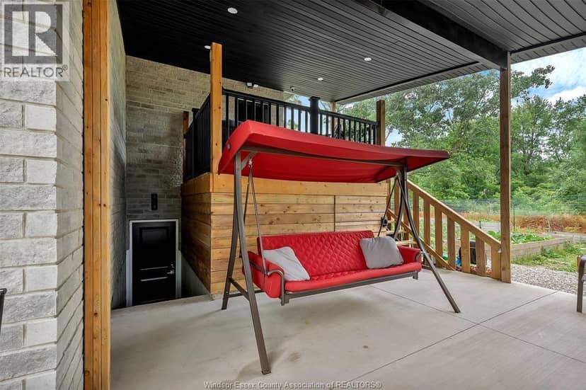 2585 Kenora Street — photo 10 of 40