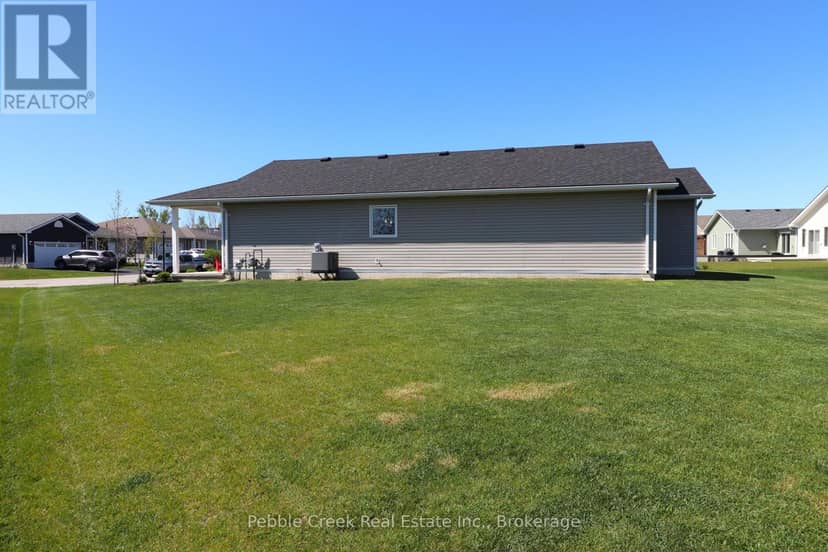 179 Lake Breeze Drive — photo 34 of 40