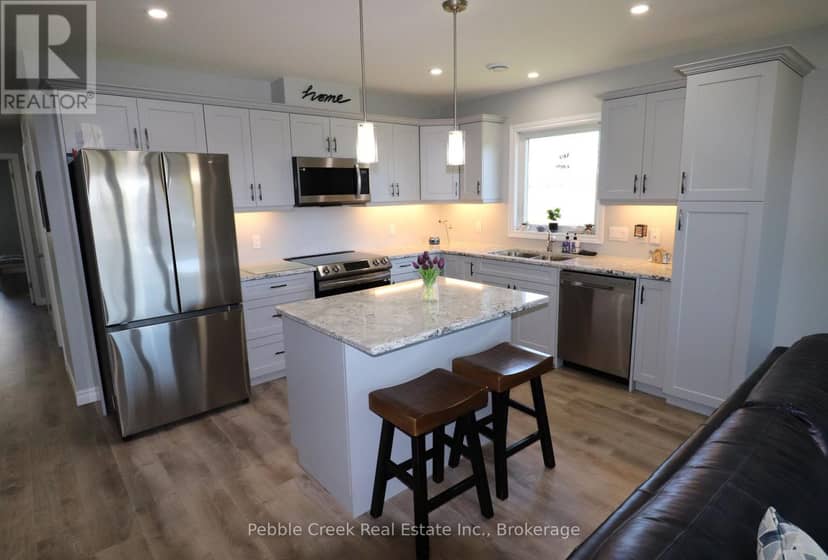 179 Lake Breeze Drive — photo 7 of 40