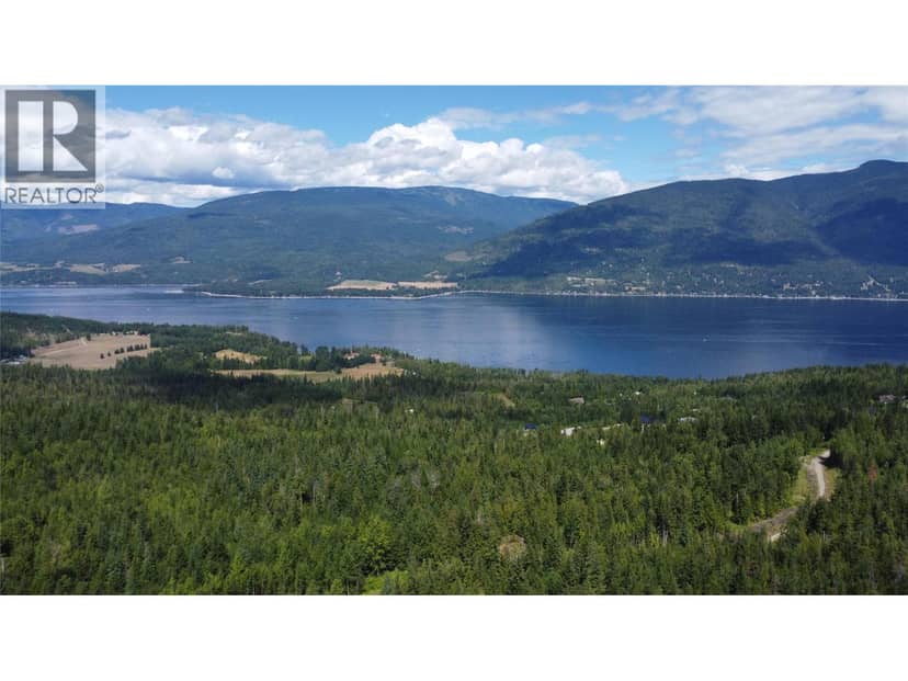 5055 Ridge Road, Eagle Bay, photo 2