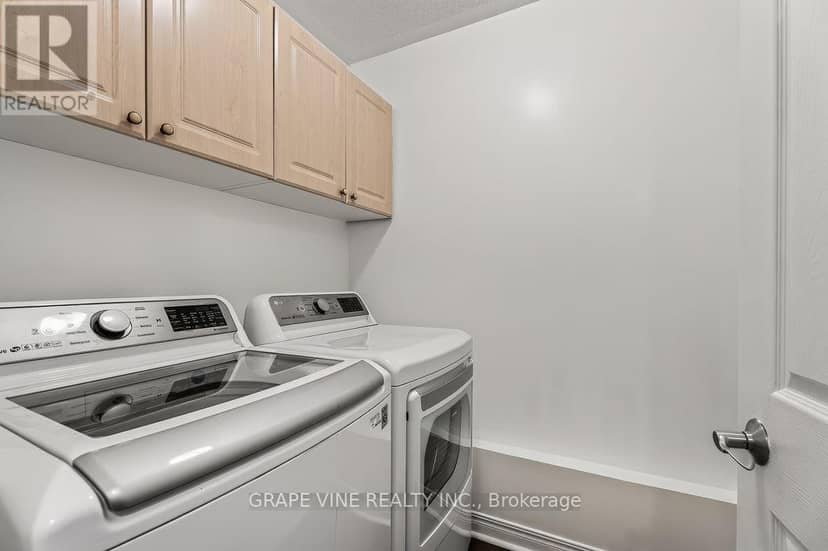 105 Rowallen Place — photo 28 of 40