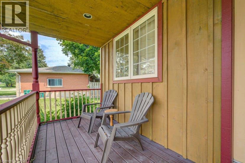 1249 NOTRE DAME Drive, Petersburg, photo 2