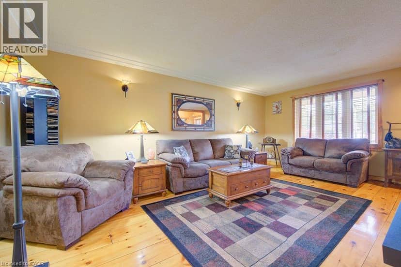 1249 NOTRE DAME Drive, Petersburg, photo 8