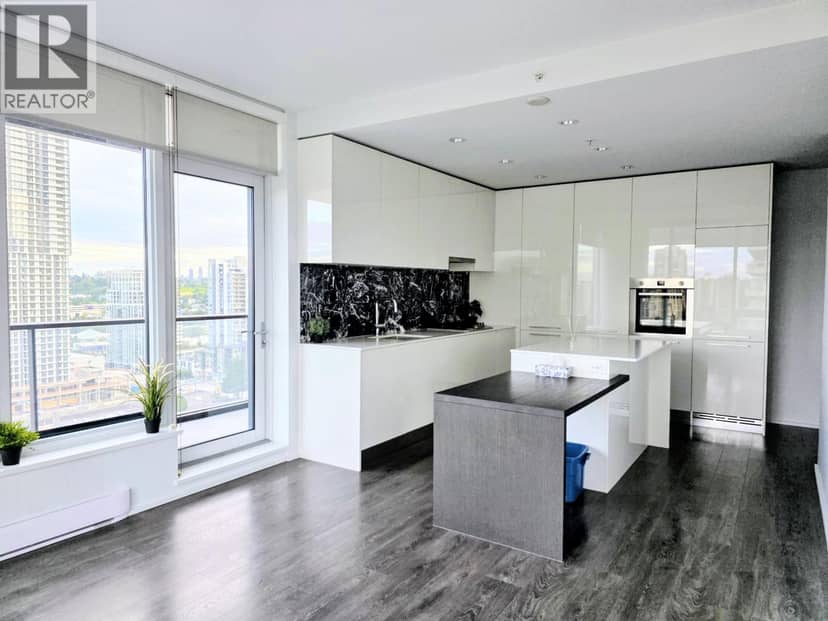 1102 1955 ALPHA WAY, Burnaby, photo 3