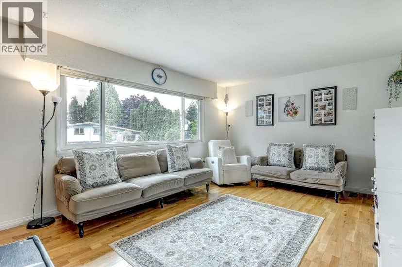 12547 BLACKSTOCK STREET, Maple Ridge, photo 4