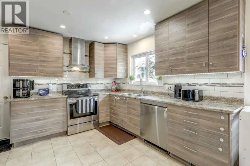 12547 BLACKSTOCK STREET, Maple Ridge, photo 8