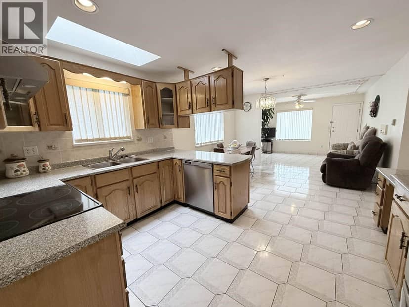 2458 E 5TH AVENUE, Vancouver, photo 7