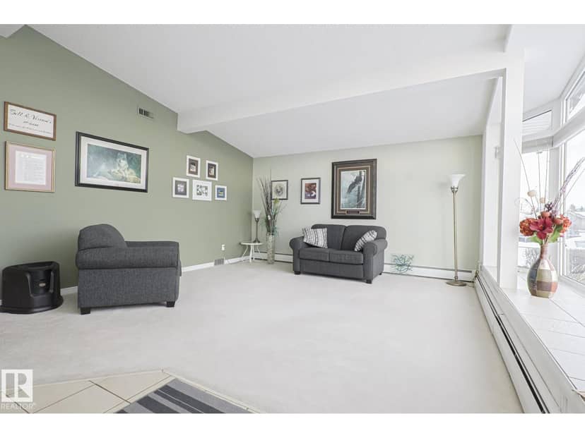 13304 70 ST NW — photo 17 of 40