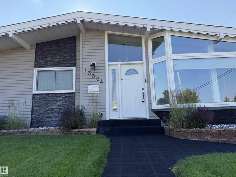 13304 70 ST NW, Edmonton, photo 2
