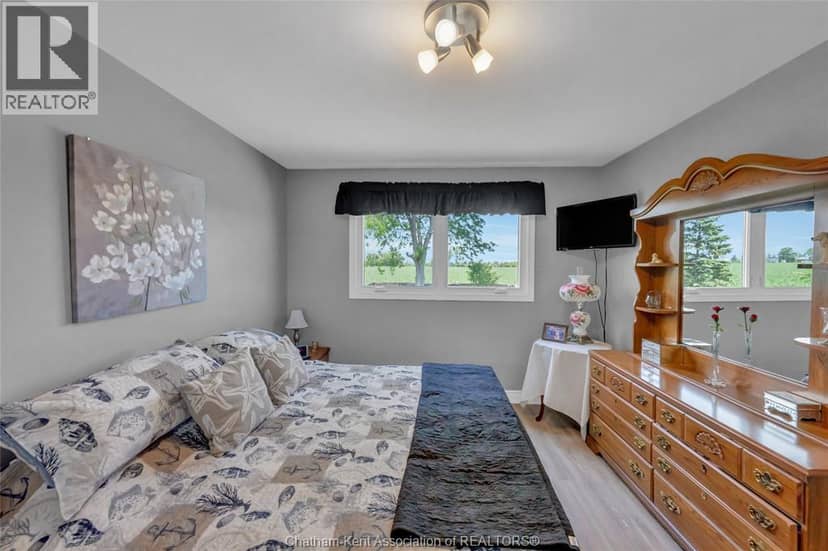 28 Campbell STREET — photo 28 of 40