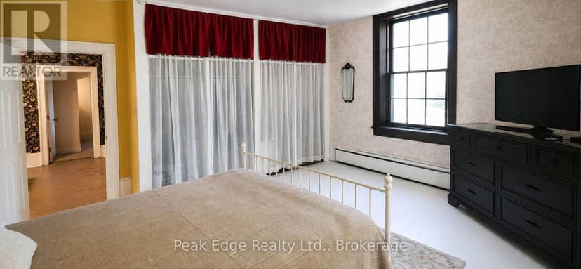 4 George Street — photo 18 of 40