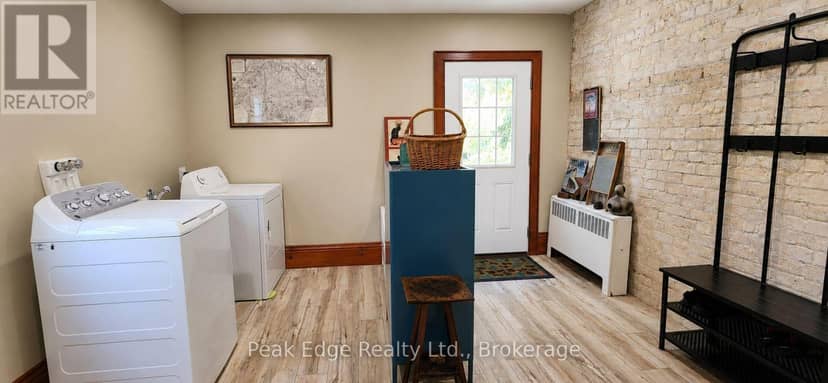 4 George Street — photo 9 of 40