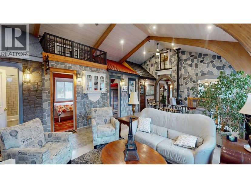 51 103 Avenue, Kimberley, photo 3