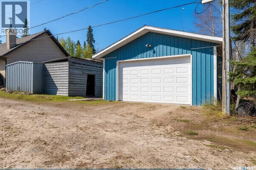 903 Balsam STREET — photo 32 of 40