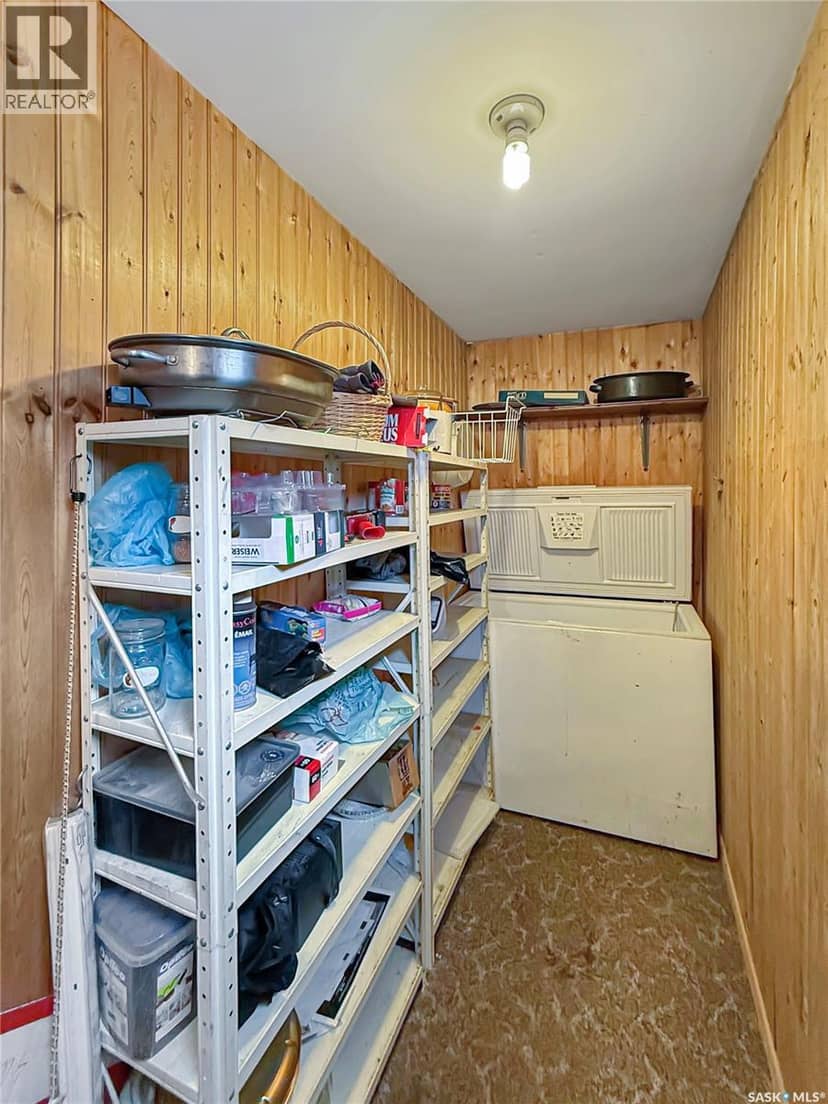 903 Balsam STREET — photo 22 of 40