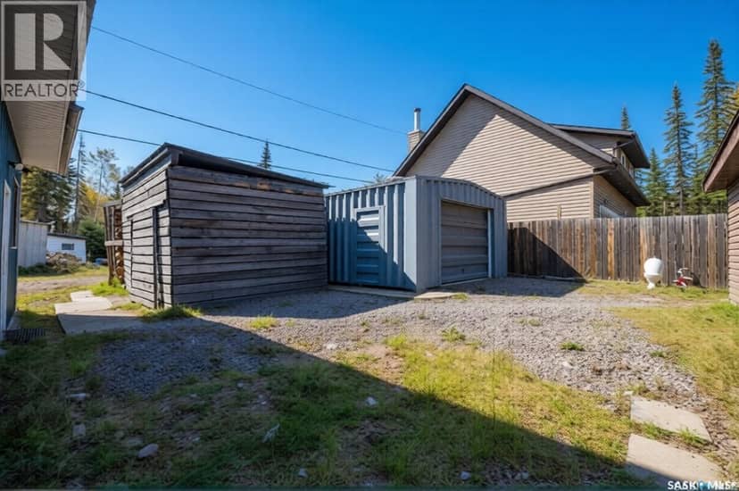 903 Balsam STREET — photo 30 of 40