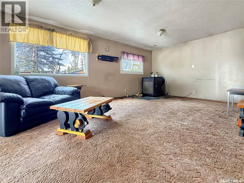 903 Balsam STREET — photo 16 of 40