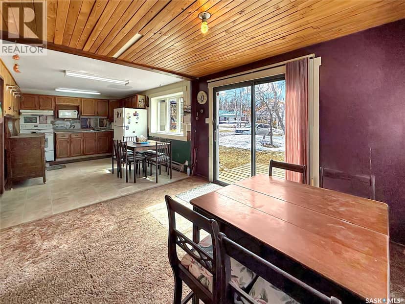 903 Balsam STREET — photo 11 of 40