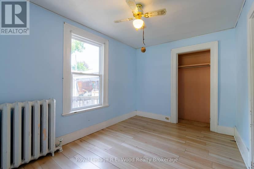 311 Talbot Street E — photo 17 of 31