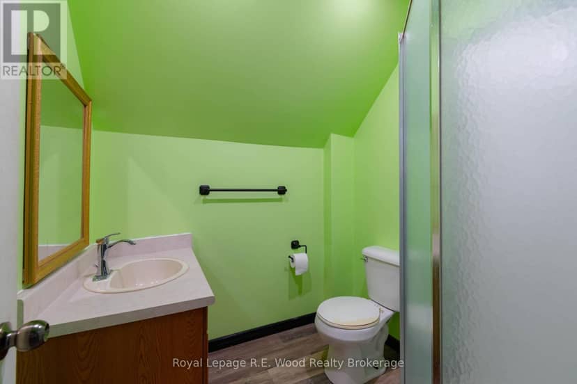 311 Talbot Street E — photo 24 of 31