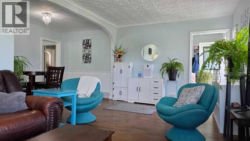 5105 WINDSOR Avenue, Coronation, photo 6