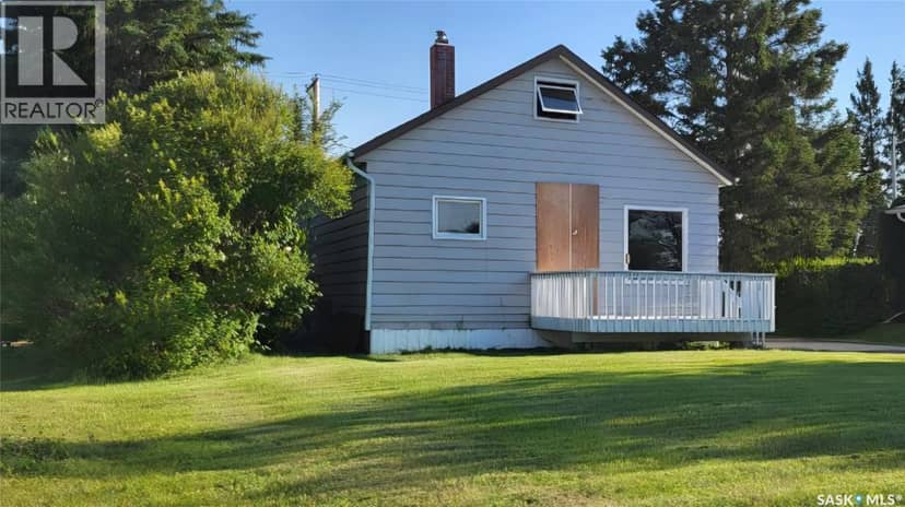 539 Highway AVENUE E — photo 1 of 5