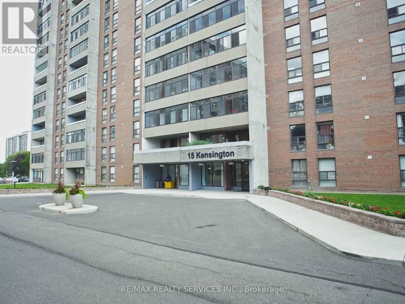 1901 - 15 Kensington Road E — photo 1 of 40