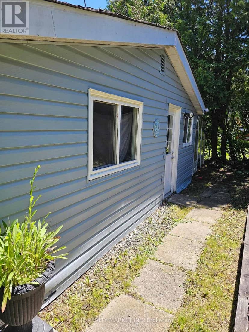 Listing 30094620 — photo 1 of 14