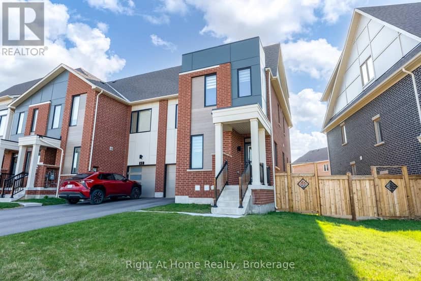 80 Settlers Road E — photo 2 of 40