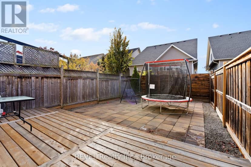 25 Colonel Lyall Street — photo 29 of 33