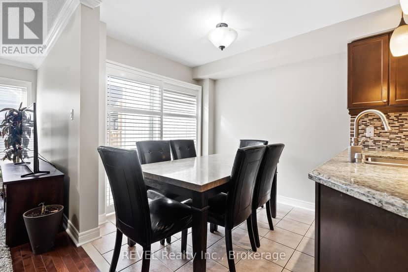 25 Colonel Lyall Street — photo 8 of 33