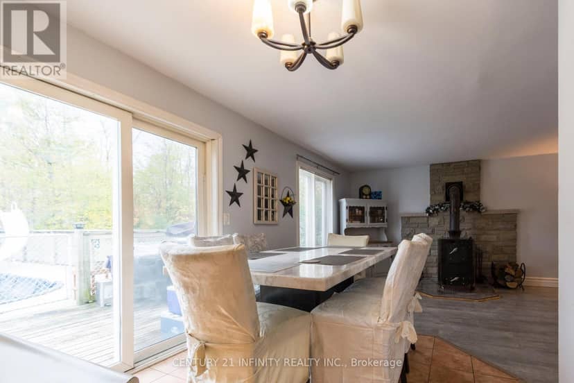 460 Pigden Road — photo 15 of 34