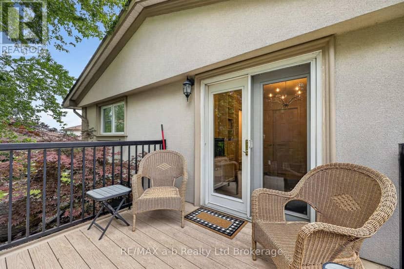 11 Princess Park Road — photo 12 of 40