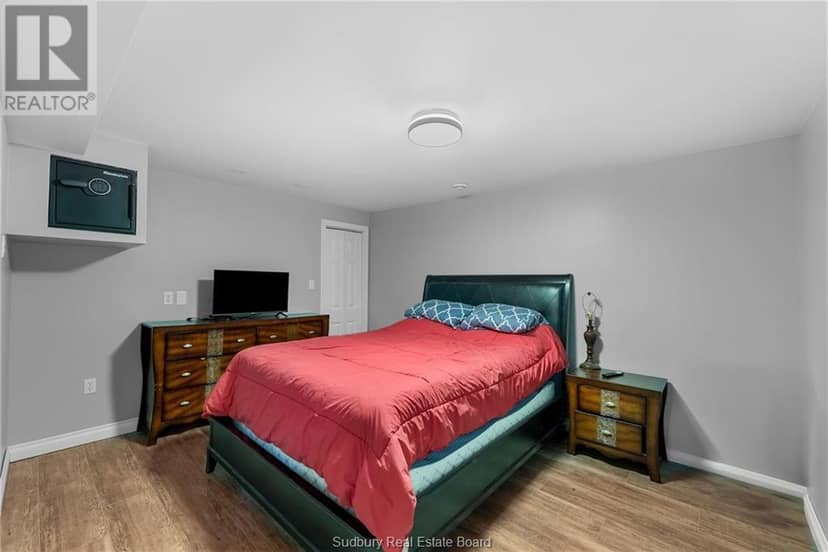 30 Caron Road — photo 38 of 40