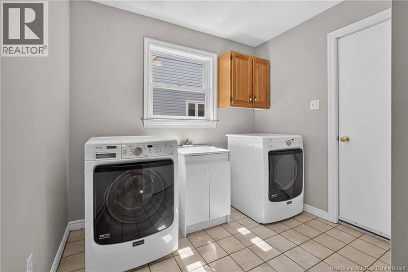 94 Sandalwood Drive — photo 17 of 40