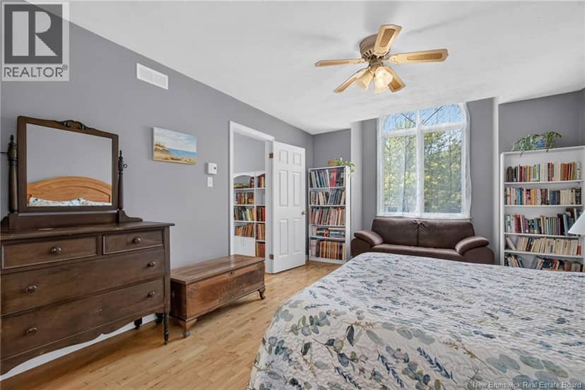 94 Sandalwood Drive — photo 21 of 40