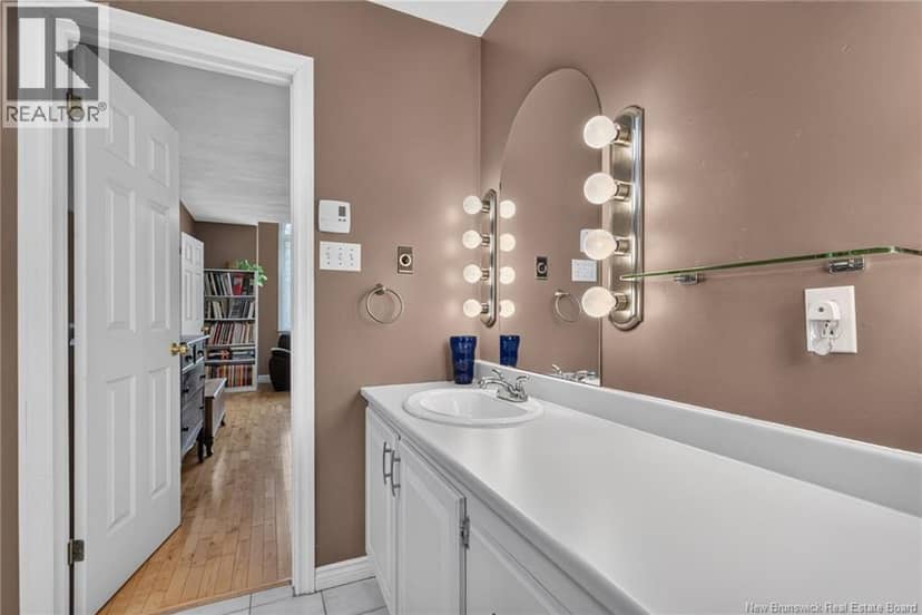 94 Sandalwood Drive — photo 25 of 40