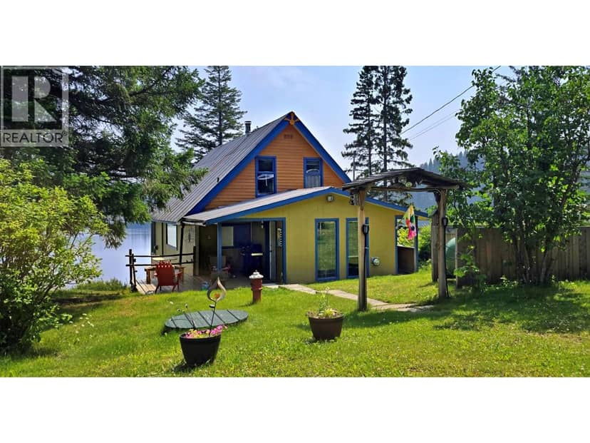 2405 STARLIKE LAKE ROAD, Horsefly