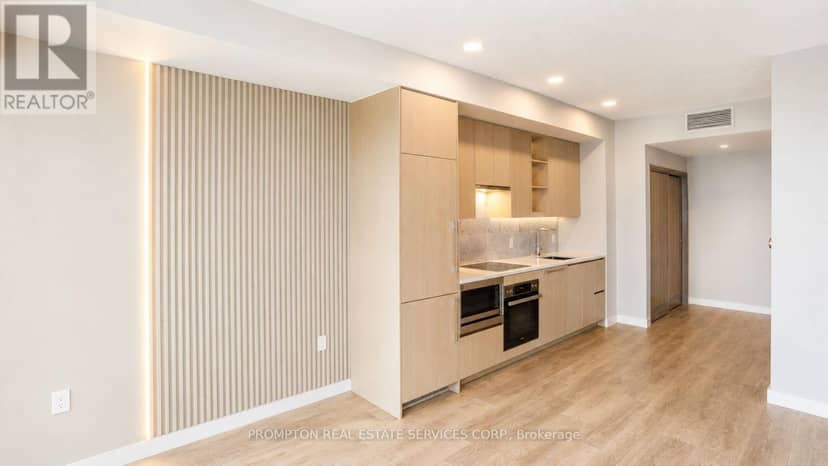 2115 - 85 McMahon Drive — photo 18 of 30