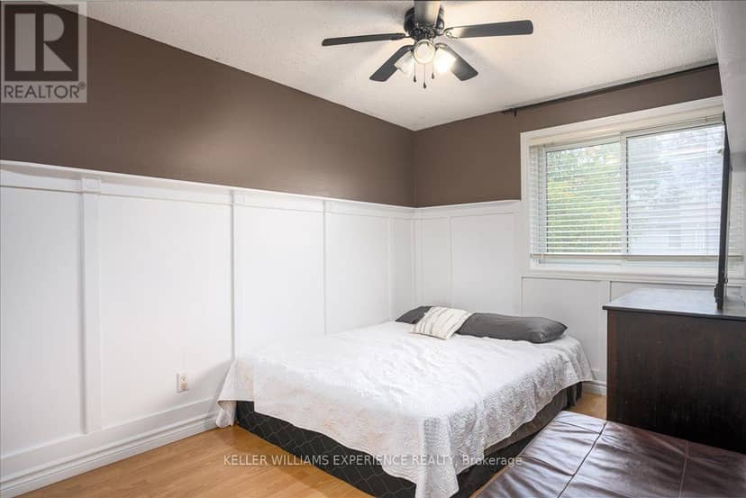 8 - 237 Steel Street — photo 25 of 30