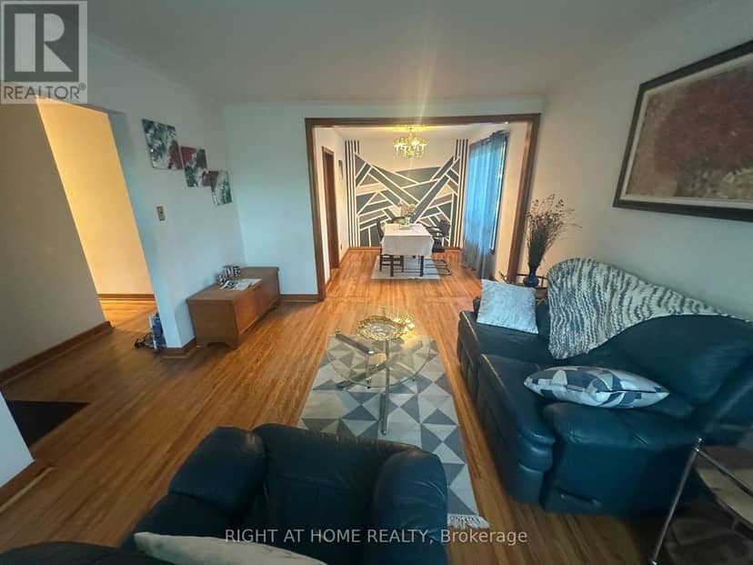 309 Queen Mary Drive — photo 8 of 22