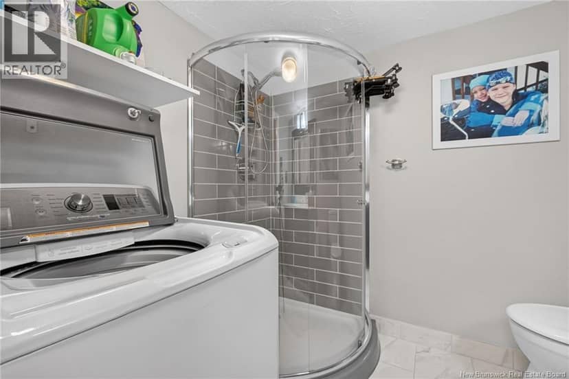 14 Cabot Drive — photo 34 of 40
