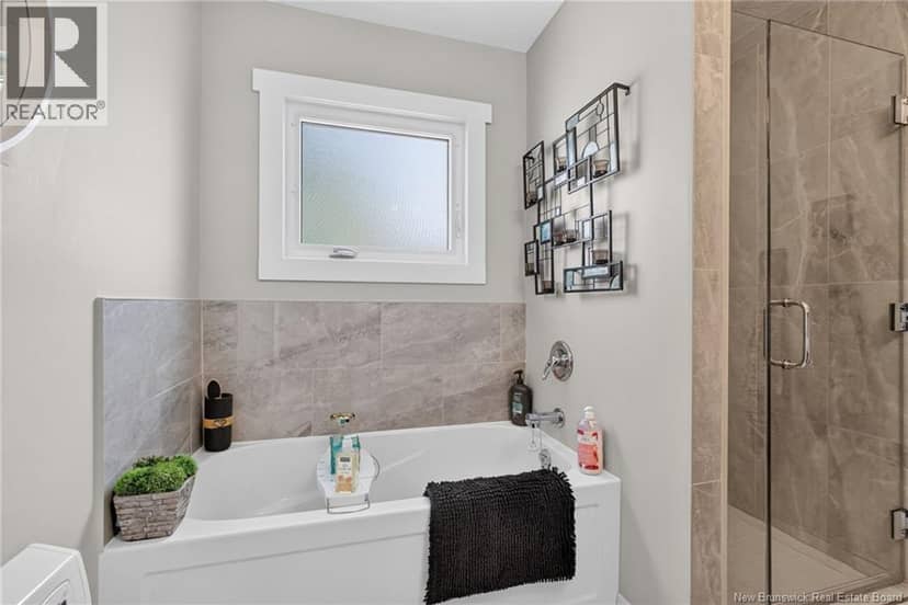 14 Cabot Drive — photo 28 of 40
