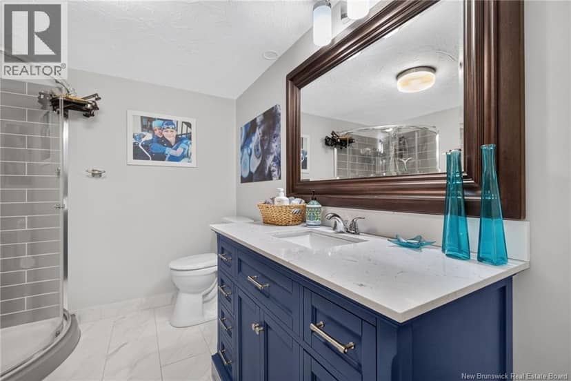 14 Cabot Drive — photo 32 of 40