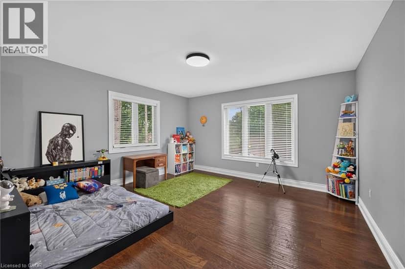 161 LLOYMINN Avenue — photo 35 of 40