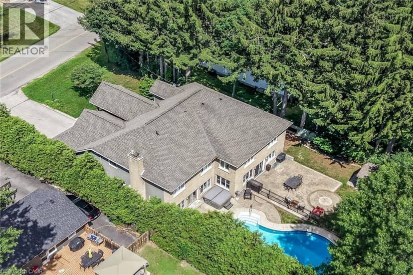 161 LLOYMINN Avenue, Ancaster, photo 2