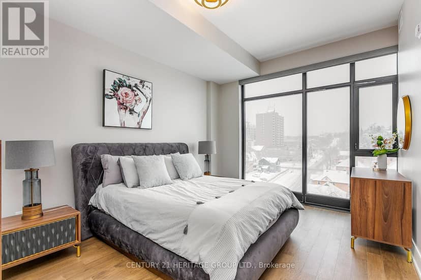 922 - 185 Dunlop Street E — photo 18 of 35